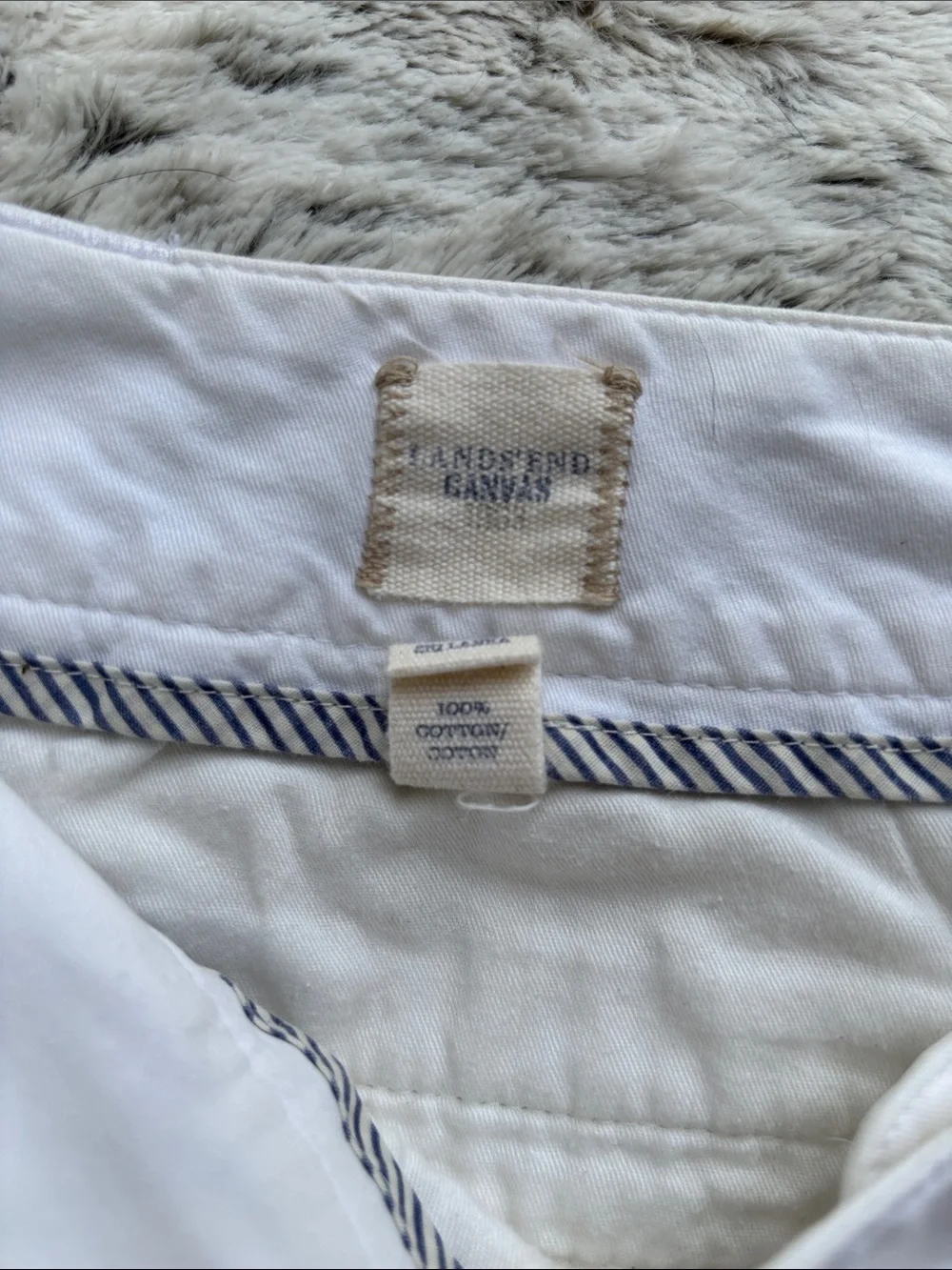 Land’s End Canvas White Cotton chino Shorts - Casual Tailored Fit SZ 12